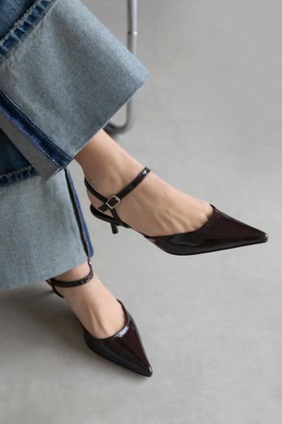 STRASWANS Melvin Women's Heeled Patent Leather Shoes Brown