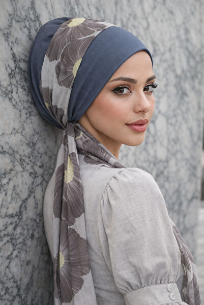 Aişe tesettür Сив шал с флорален мотив и шапка