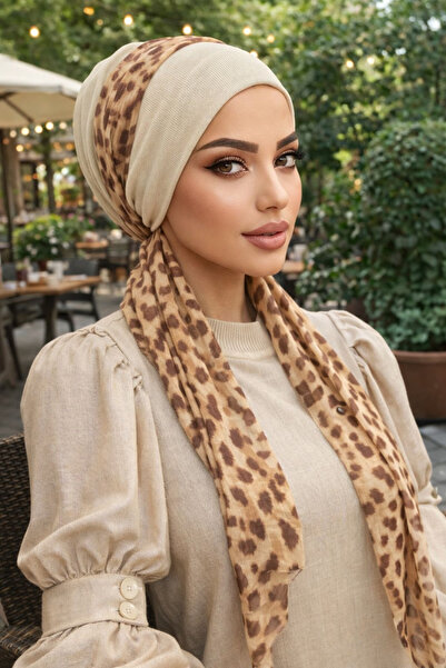 Aişe tesettür Eșarfă cu model leopard și bonetă