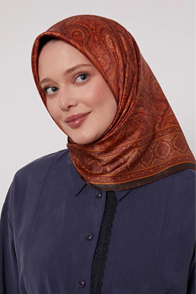 Levidor Crystal Scarf Ethnic Pattern Tan