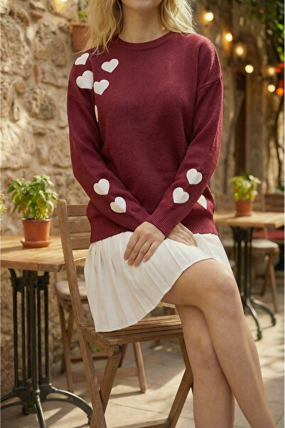 SAYZEN Basic Women's Sweater with Heart Embroidery
