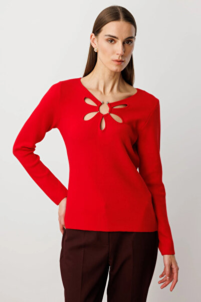 On Fashion سترة حمراء نسائية مع ياقة نافذة وإكسسوارات ياقة 63322