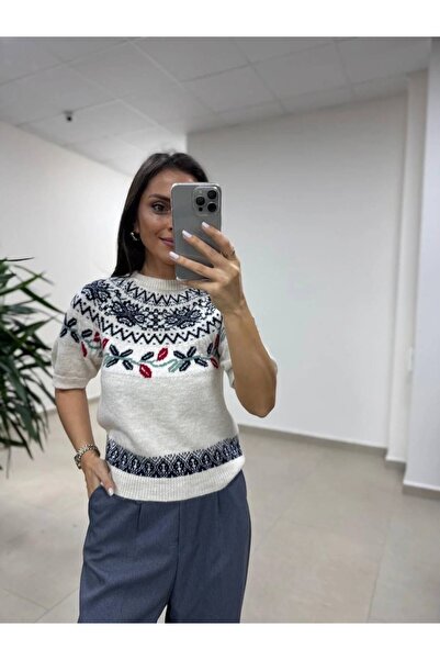 Mzr Collection Women's Jacquard Embroidered Short Sleeve Knitwear Sweater