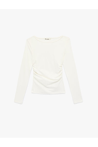 Koton تيشيرت نسائي بيج اللون برقبة دائرية