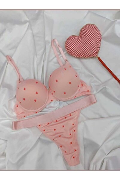 CLOVER JEWELRY Red Heart Padded Bra Set