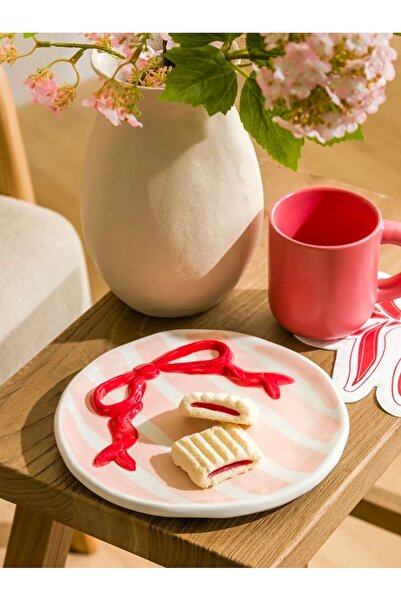 LC Waikiki LCW HOME Karışık Fiyonk Figürlü Seramik Pasta Tabağı 18 Cm