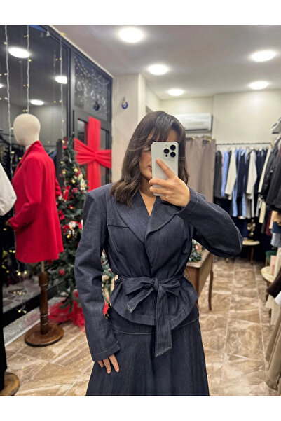 aycaguney Vatkalı Bağlama Detaylı Kısa Kot Ceket