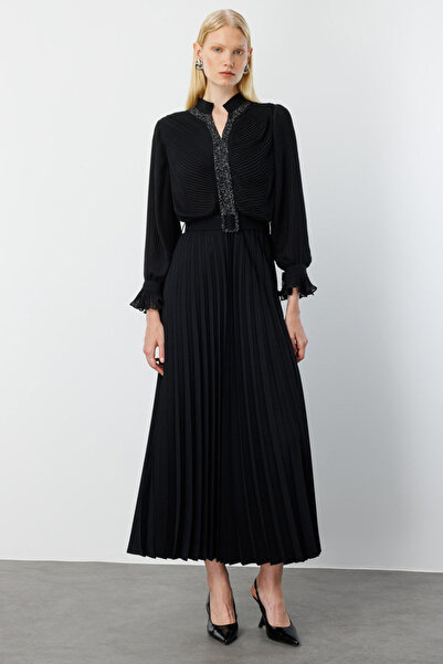 Eskişehir Mağazacılık 60060 MODAİLGİ ÖN BEDENİ TAŞLI PLİSELİ ELBİSE