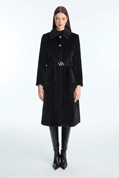 Zühre Accessory Detailed Plush Coat Black Coat 13874