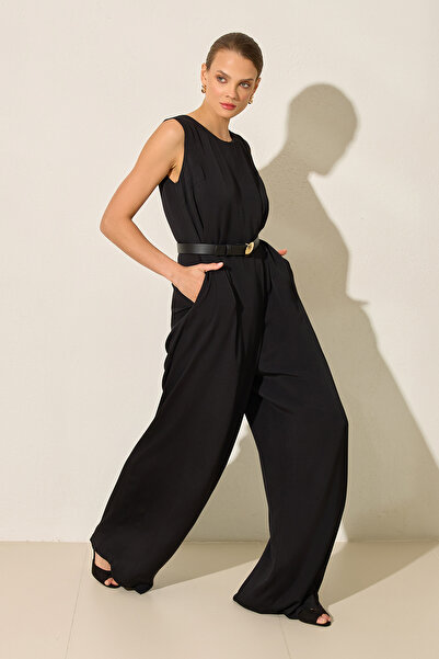 Setre Black Sleeveless Crew Neck Full-Fit Relaxed Cut Jumpsuit