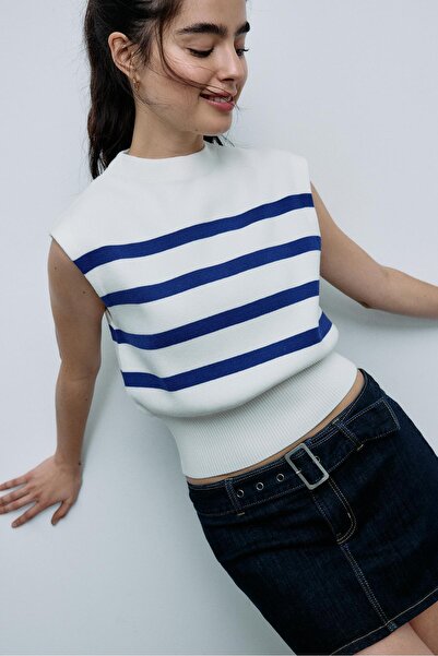 Stradivarius Bisiklet yaka triko top