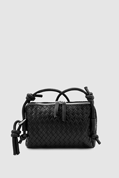 Wuclo Clasa Örgü Desen Uzun Çapraz Askılı Mini Çanta Siyah