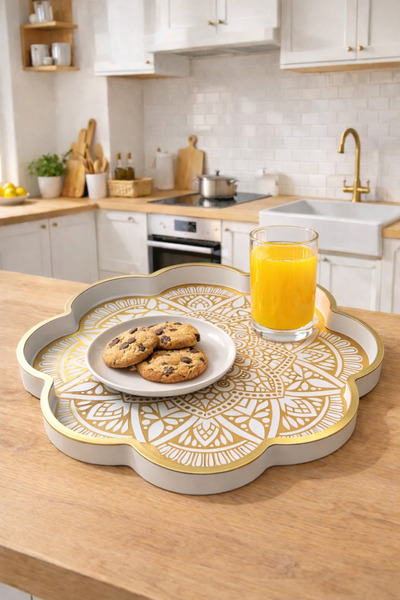 Zucci صينية عرض زهرة الأقحوان المزخرفة من أكدينيز ميديسين بريزيديشال |   ديزي...