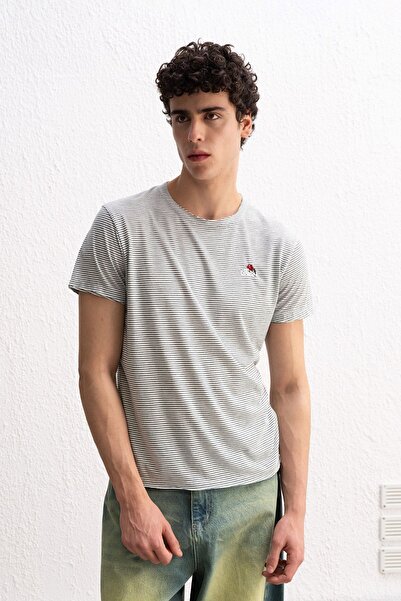 Hiccup Tricou cu guler rotund și dungi brodate GIESTO