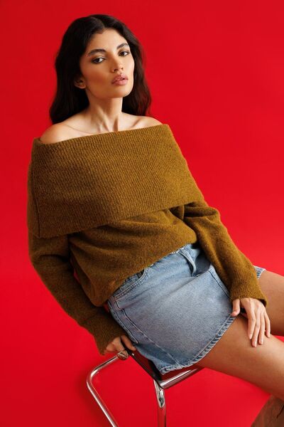 Hiccup Pulover MIXRAY cu croială lejeră și guler Madonna, cu nervuri