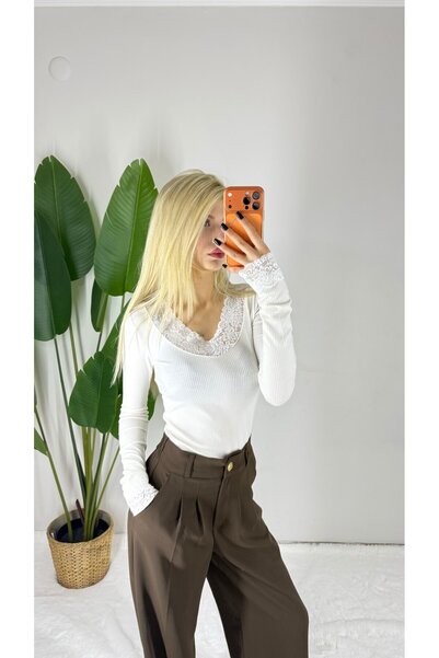 Bella Vita Fashion Dantel Detaylı V Yaka Fitilli Uzun Kollu Slim Fit Kadın Body