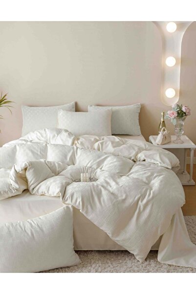 JOJO HOME In de pat, 2 persoane, 6 piese, jacard fin, crem