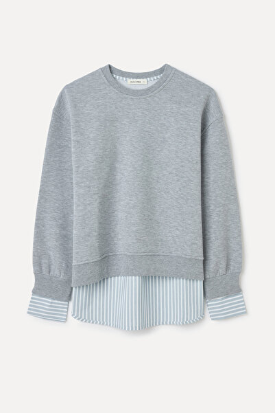 Mudo قميص فضفاض بتفاصيل مفصلة على طراز السويت شيرت