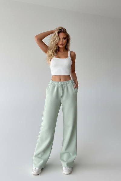 İntive Lingerie Women's Flexible Three-Thread Tracksuit