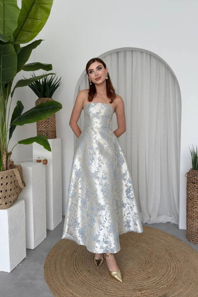 Hollyhocks Saten Jakarlı Tasarım Kloş Straplez Prenses Kadın Elbise