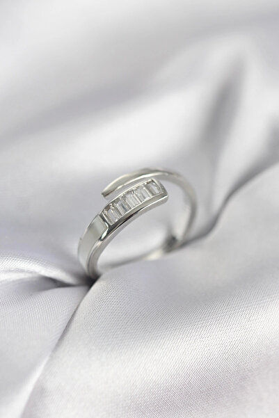 shopwave خاتم نسائي من حجر الزركون الفضي اللون الفضي