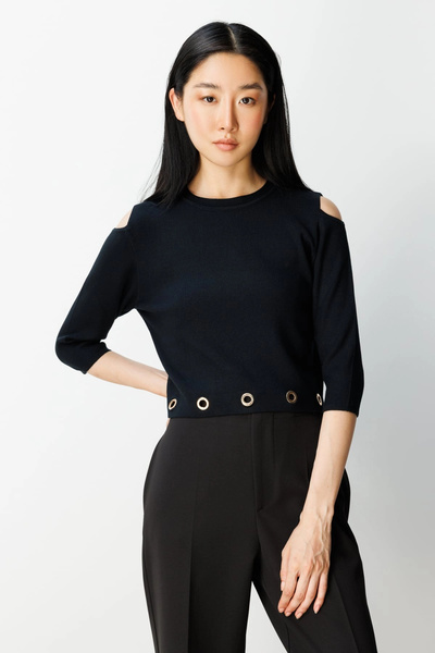 On Fashion Women's Six-Eyelet Crew Neck Black Sweater 65319