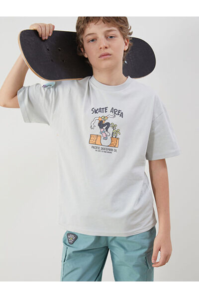 LC Waikiki منتجات فريزن ستور التي لا مثيل لها I تي شيرت للأولاد من نوع I Zero...