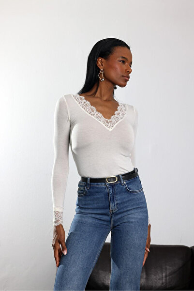 5in1Canpolat Ecru Lace Modal Cashmere Long Sleeve Blouse