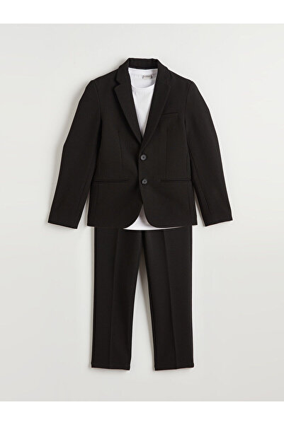 LC Waikiki مجموعة ميرال بدلة سوداء للأولاد