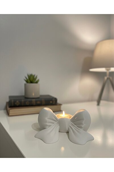 EAE DESİGN STUDİO Modern Kurdele Figürlü Şamdan - Sıcak Işıklı LED Mum Dahil ...