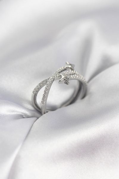 ELİZ BERRA MODA خاتم نسائي من حجر الزركون الفضي اللون طراز هالي