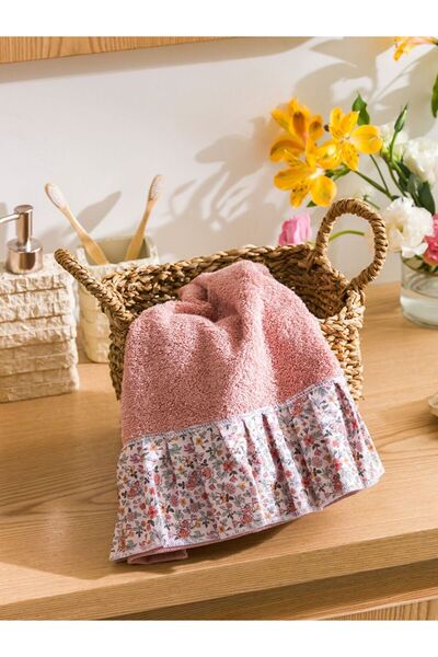 LC Waikiki Floral Patterned Face Towel 50X80 cm