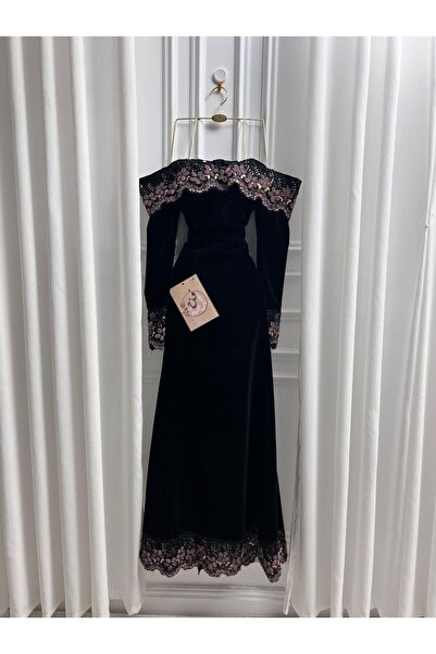 CONTENU فستان ناعم جوخ ورود