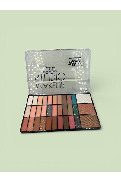 max elegance Complete Studio Eyeshadow and Highlighter Set