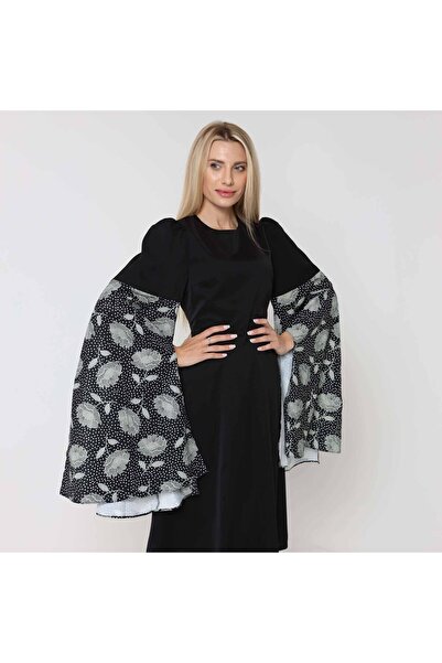 2TRENDY Black Midi Length dress with bell sleeves