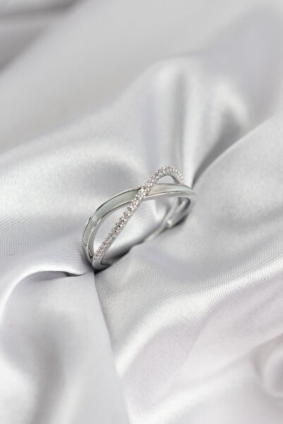 Inure Jewelry Zircon Stone Spiral Pearlescent Silver Color Women's Ring