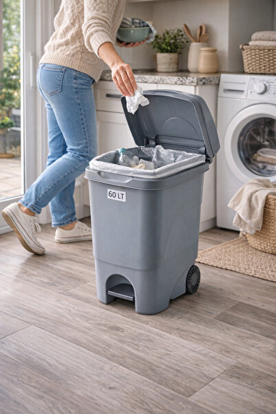 LOREMPBOX 60 LT Pedallı Kapaklı Çöp Kovası Tekerlekli Büyük Boy Plastik Çöp K...