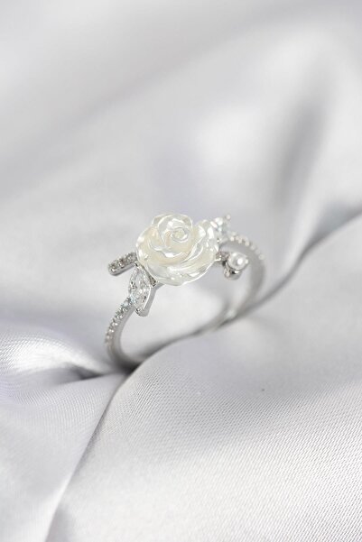 Inure Jewelry خاتم نسائي من حجر الزركون باللون الفضي على شكل وردة