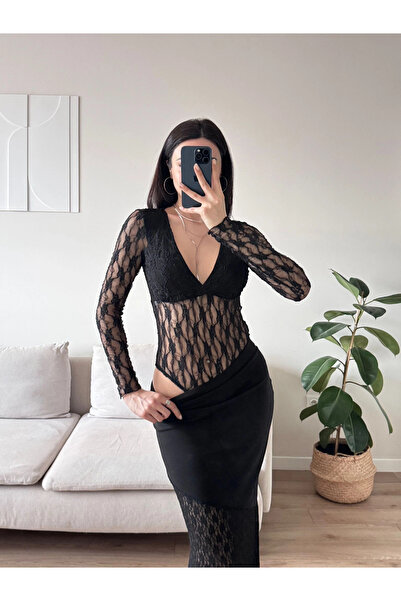 Zoom Butik Dantel V Yaka Bodysuit - SİYAH