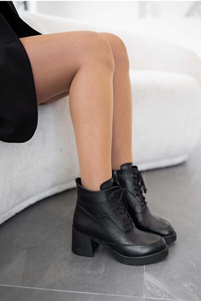 Parponi Erica Women's Lace-Up Genuine Leather Heeled Boots Black