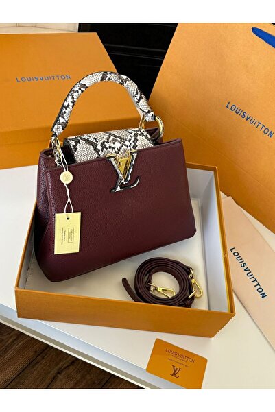 Generic Women's Bag with accessories