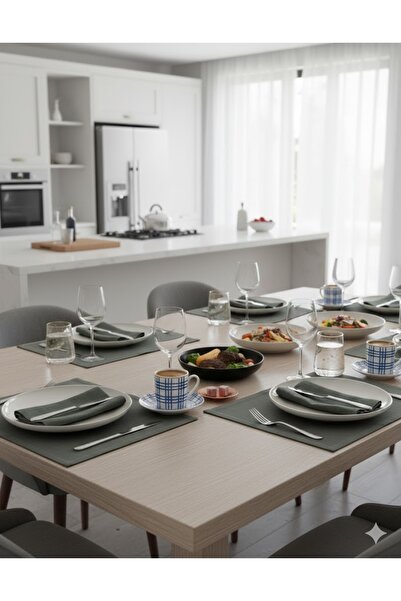 English Home Pinoli Paslanmaz Çelik Yemek Bıçağı 1 Parça 20,5 Cm Silver-Gümüş