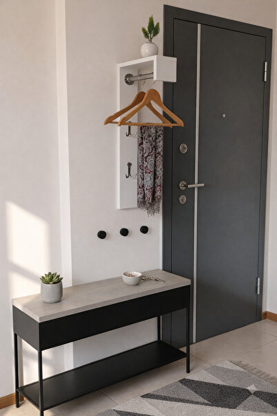 KORVEA Modern Duvar Askılığı – Borulu Vestiyer ve 2’li Krom Askı