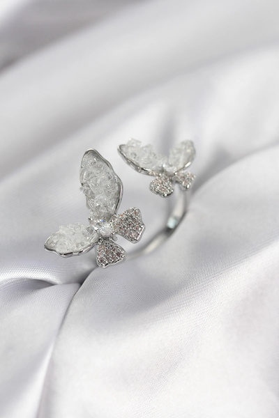 shopwave Silver Color White Butterfly Model Zircon Stone Women's Ring