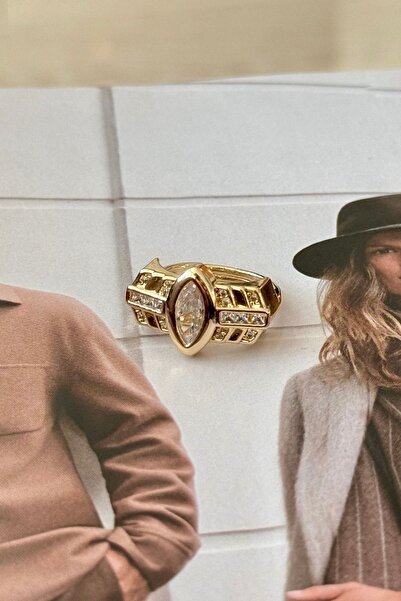 Trendy Butik Vip Oval Stone Knight Ring