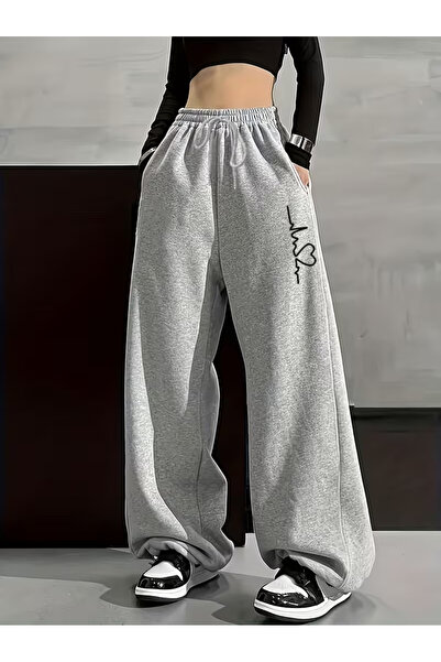 Nilvor Unisex Heartbeat and Heart Baggy Cut Wide Leg Sweatpants