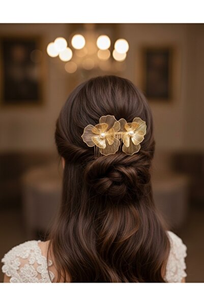 Çınar Aksesuar Gelin ve Nişan Aksesuarı - Altın Rengi İnci Detaylı Çiçek Tasa...