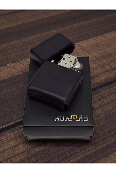 Kurtay Leather %100 Gerçek Deri Kılıflı Benzinli Çakmak – Lacivert