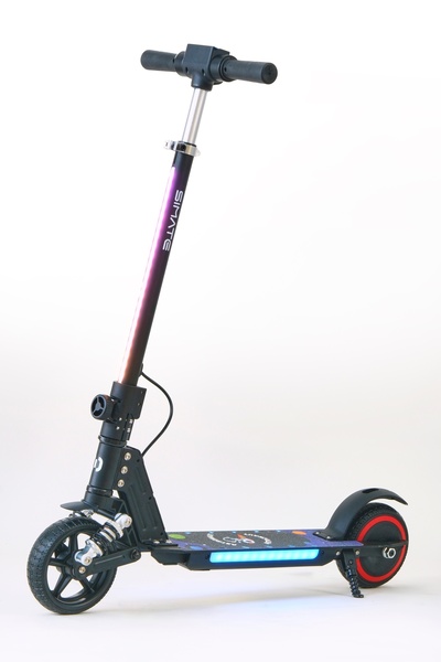 Elektrikli Çocuk Scooter 130W | 3 Kademe Hız | Ayarlanabilir Gidon | Uzun Menzil |Koruma Seti Hediye