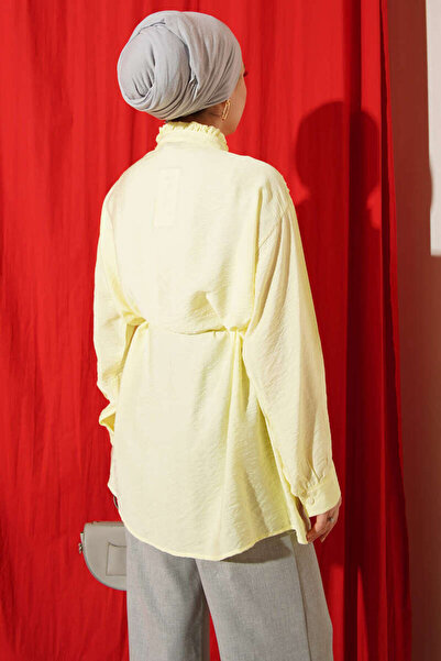 Burcia V Ribbed Half-Buttoned Tunic